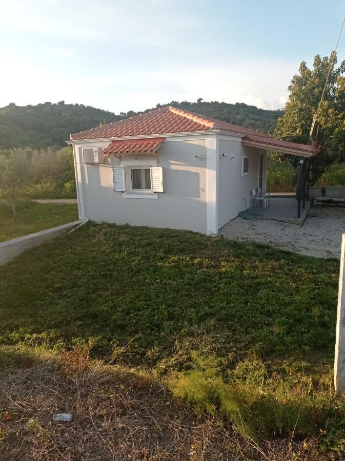 Avocado House Villa Finikounta Exterior photo
